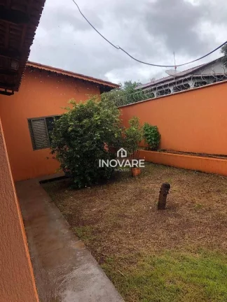 Imagem Casa com 3 dormitórios à venda, 208 m² por R$ 530.000,00 - Alvorada - Araporã/MG