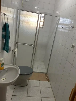Imagem Casa para Venda em Itanhaém, Jardim Regina, 3 dormitórios, 1 suíte, 2 banheiros, 5 vagas