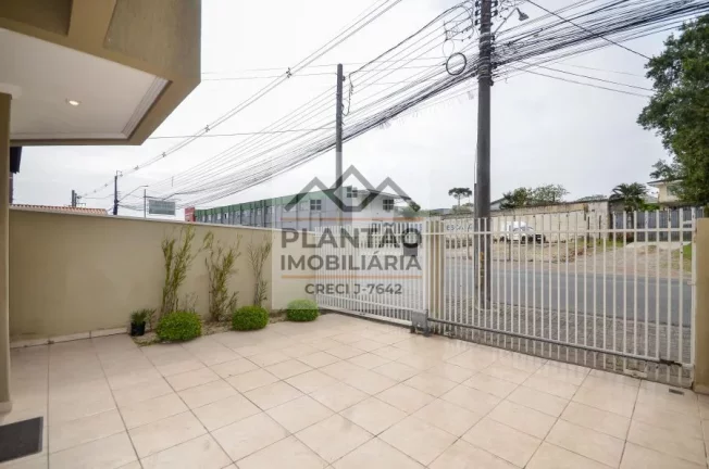 Foto do imóvel: Sobrado a Venda no bairro Barreirinha - Curitiba, PR