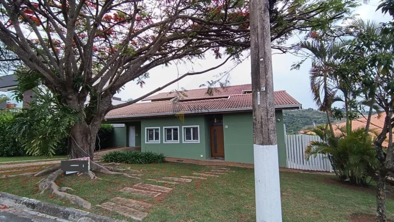 Casa Cond Residencial dos Lagos 4 dorm 4 suites 6 vagas