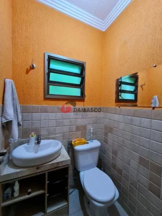 Imagem Sobrado à venda 4 Quartos, 1 Suite, 2 Vagas, 220M², Campestre, Santo André - SP