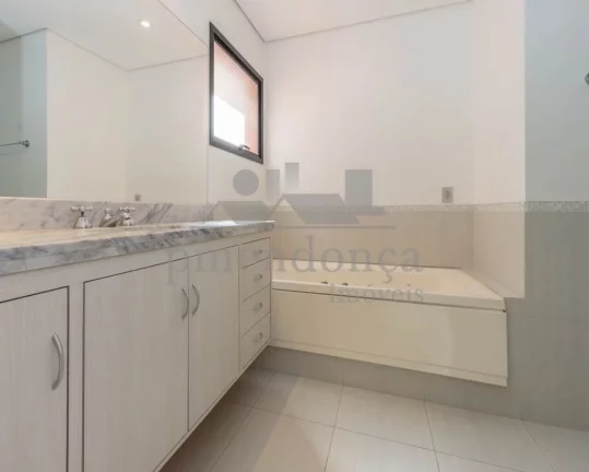 Imagem Maravilhoso apartamento duplex em Pinheiros pronto para morar!