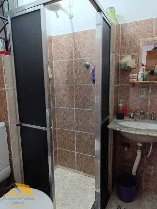 Imagem Vendo Casa na Raul Veiga em Olaria