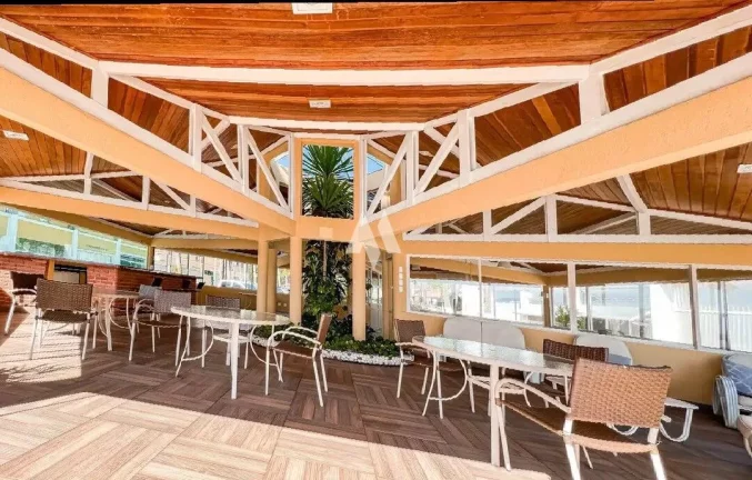 Imagem Casa em condomínio á venda em São Vicente