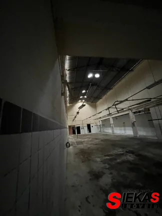 Imagem Galpão Comercial para Locação em São Paulo-SP, Vila Formosa: 5 Salas e 500m² de Área Disponíveis!