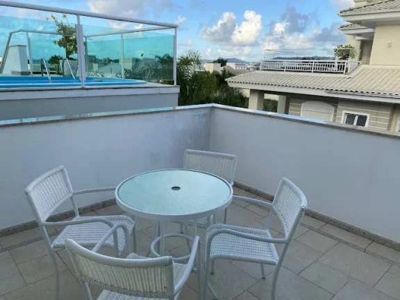 Foto do imóvel: EXCELENTE COBERTURA PARA LOCAÇÃO DE TEMPORADA EM JURERE INTERNACIONAL