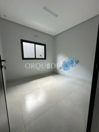 Imagem Imperdível oportunidade: Casa à venda em Rio Verde-GO, Residencial Canaã! 3 quartos, 1 suíte, 1 sala, 2 vagas de garagem - 121m².
