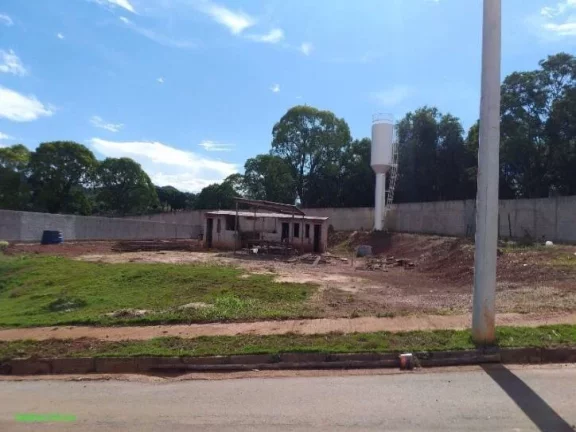 Imagem *Chácara de 1.488,57m² em Condomínio Fechado
*Localização privilegiada
*Fácil acesso 
*Vista P...
