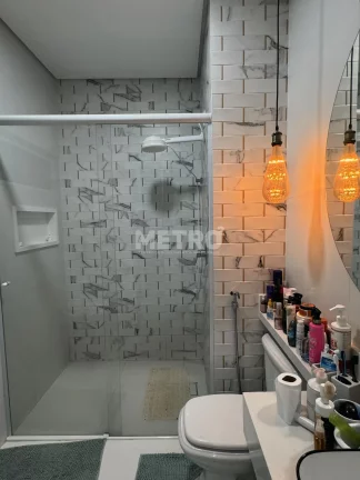 Imagem Casa no Alphaville, 3 quartos, sendo um suíte com closet, cozinha Integrada