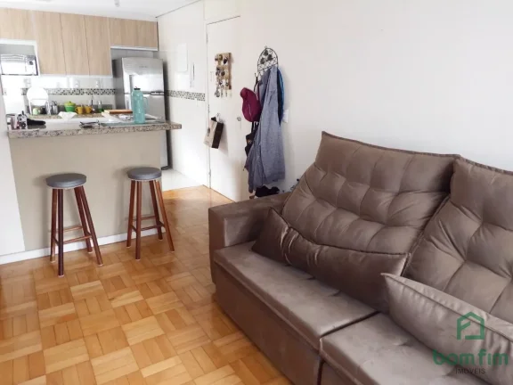 Imagem Apto 2 dorm Mobiliado para aluguel, Centro Histórico, Porto Alegre/RS.