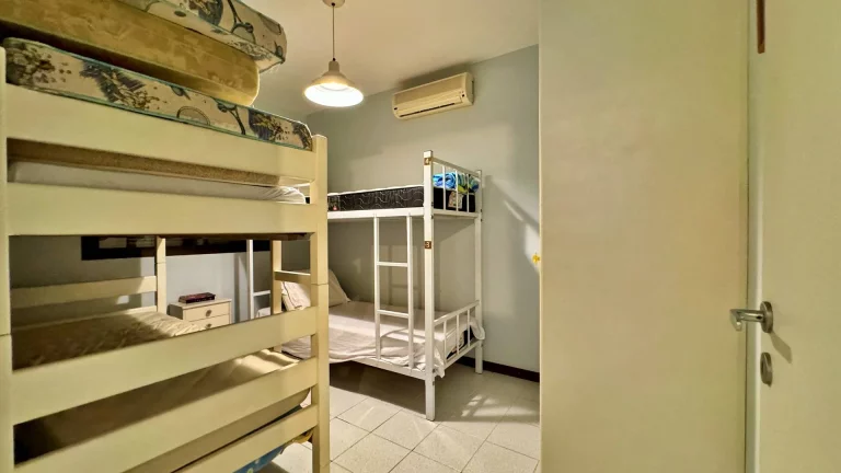 Imagem Apartamento com 3 dormitórios à venda, 110 m por R$ 1.950.000,00 - Riviera