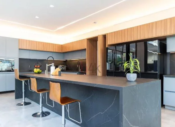 Imagem Casa com 1200m² em condomínio fechado à venda em São Paulo - SP