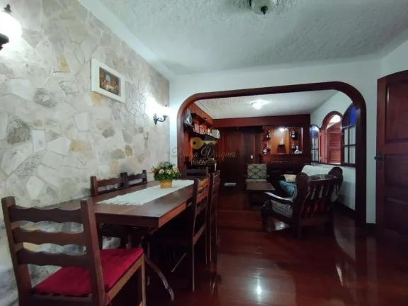 Imagem Casa para Venda em Teresópolis / RJ no bairro Tijuca