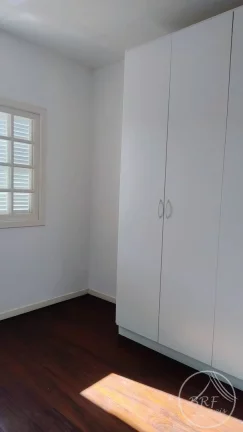 Imagem Ampla casa de 2 pavimentos 4 dormitórios (suíte) no Balneário do Estreito