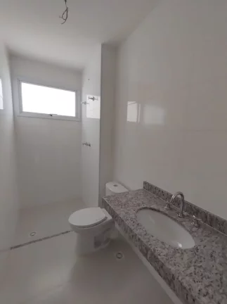 Imagem Apartamento Ótima Localização, com 3 dormitórios , sendo 1 suíte, banheiro social, sala 2 ambie...