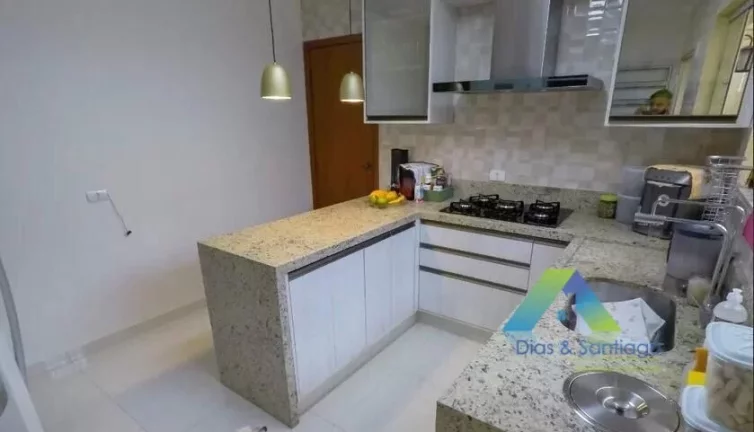Imagem Vila Nair Casa 250 M², 4 dormitórios, 1 suíte, designer moderno, 4 vagas com ótima localização e valor !!!