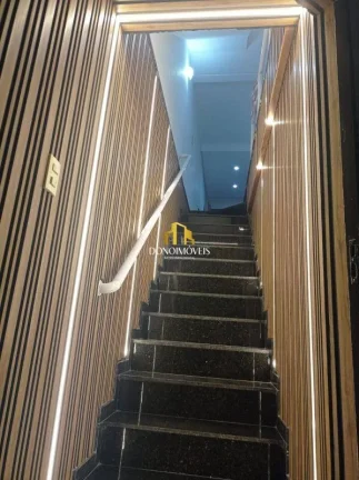 Imagem Excelente casa de 250 m² com acabamento moderno, lazer e localização estratégica