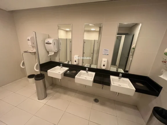 Imagem Sala Comercial na Vila Cordeiro com 926,08m² de Área
