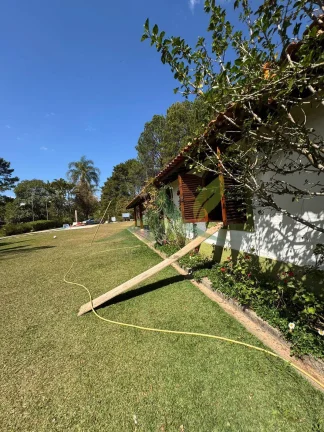 Imagem Sítio Exclusivo à Venda em Atibaia - Para Morar ou Lazer Perto da Fernão Di
