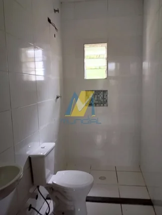 Imagem Casa com 3 Dormitórios e 2 Vagas - Conforto, Espaço e Praticidade