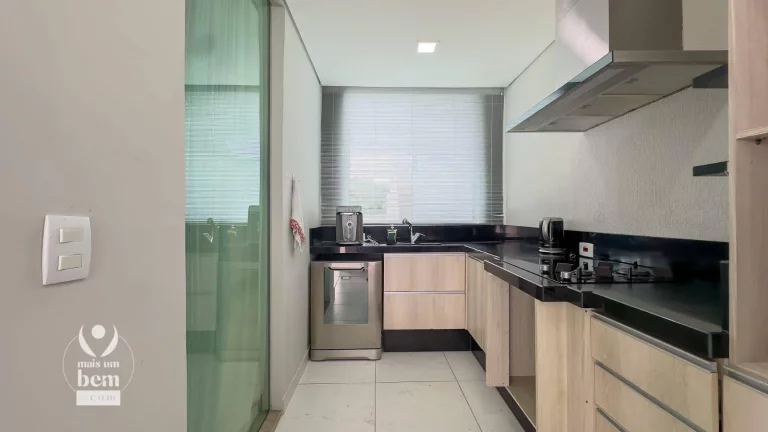 Imagem ESTUDA PERMUTA ATÉ 800K - Casa com 273m² em condomínio - 4 Quartos (1 Suíte) R$ 1.499.000 - Rondinha, Campo Largo/PR.