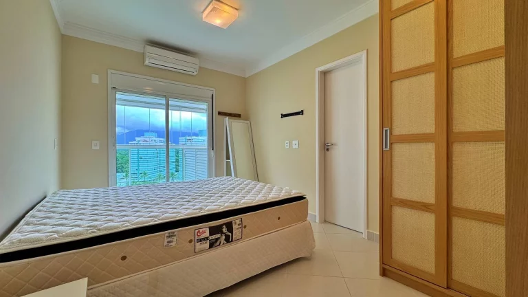 Imagem Apartamento com 4 dormitórios à venda, 185 m por R$ 7.000.000,00 - Riviera