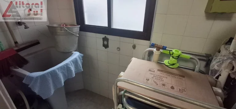 Imagem Apartamento à venda na Aviação, Praia Grande-SP: 1 quarto, 1 sala, 1 banheiro, 1 vaga de garagem, 50m² de área!
