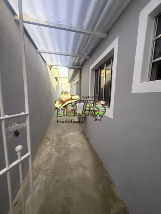 Imagem CASA ALUGANDO PROXIMO METRO ITAQUERA