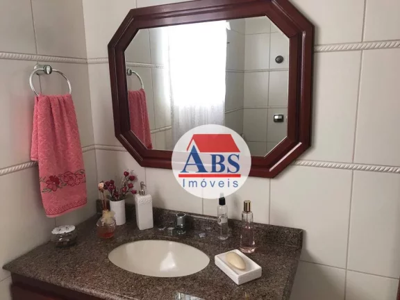 Imagem Casa com 3 dormitórios à venda, 240 m² por R$ 650.000,00 - Vila Nova - Cubatão/SP