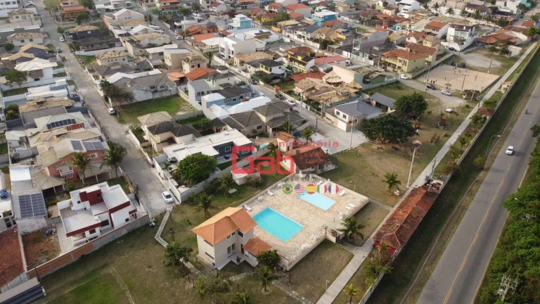Imagem Casa com 4 dormitórios à venda, 200 m² por R$ 497.000,00 - Guriri - Cabo Frio/RJ