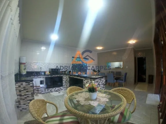 Imagem Adriano Carpes Imóveis vende - Casa com dois dormitórios, sendo uma suíte, com piscina no Bairro Nossa Senhora de Fatima em Penha -SC