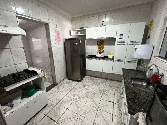 Imagem Casa à venda, com 4 quartos no bairro Nova Cidade