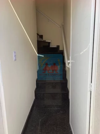 Imagem Casa Condominio com Sacada, 02 dormitórios, uma vaga de garagem R$ 240mil