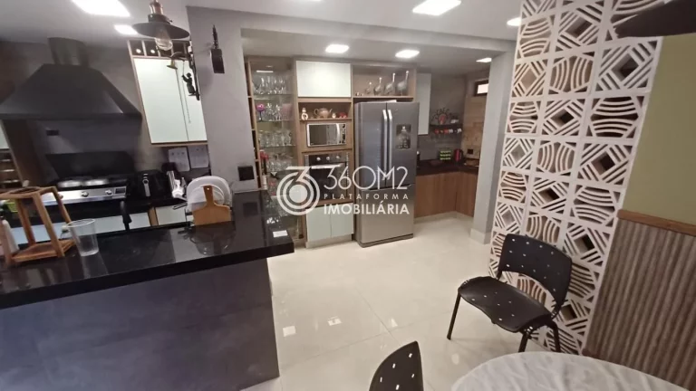 Imagem Sobrado para Venda em Santo André / SP no bairro Vila Floresta
