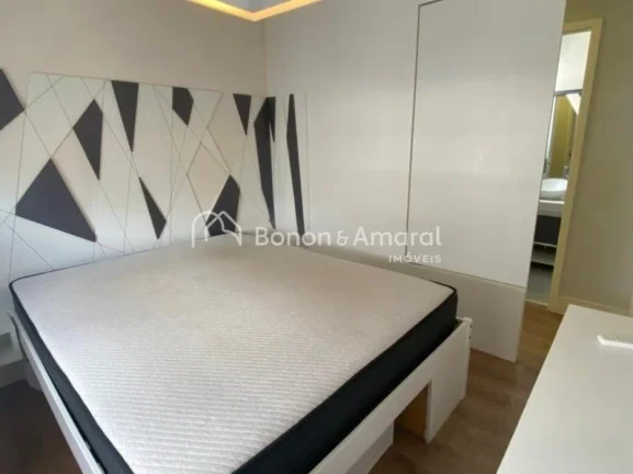 Imagem Apartamento para alugar no Taquaral em Campinas/SP

LocalizaÃ§Ã£o Ã³tima, prÃ³ximo a mercados, farmÃ...