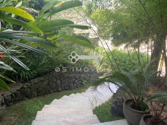 Imagem CASA MARAVILHOSA RÚSTICA NO MIOLO DA GRANJA VIANA EM BOLSÃO!!