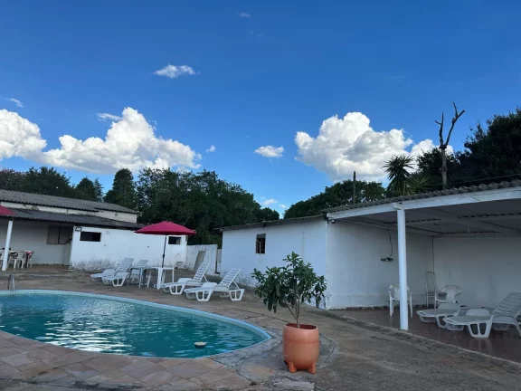 Imagem Maravilhoso Sítio à Venda em Porangaba - SP