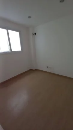 Imagem Vendo este lindo apto de 3 quartos no centro de Nova Friburgo.