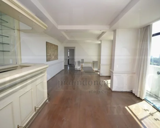 Imagem Cobertura sendo 4 suites, varandas, 5 vagas de garagem, com vista panorâmica, em uma das melhores r...