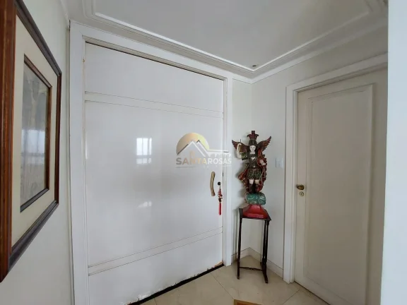Imagem Apartamento mobiliado de 278m² 1 por andar, 3 suítes, andar alto e vista mar. Varanda gourmet clim