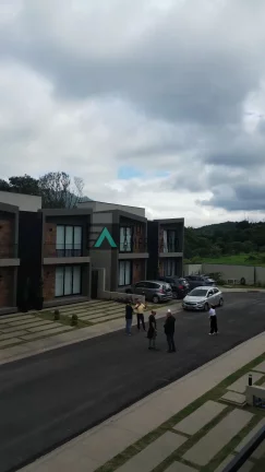 Imagem CONDOMÍNIO FECHADO, Bosque na cidade satélite, 3 SUITES, LINDO PROJETO.