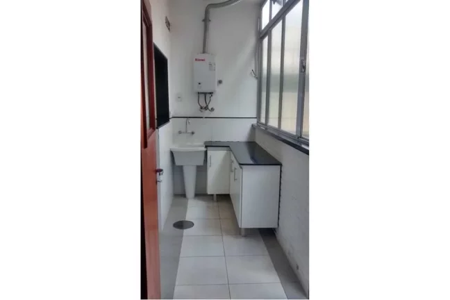 Imagem Apartamento à venda em Porto Alegre, Petrópolis, com 3 quartos, 77m2