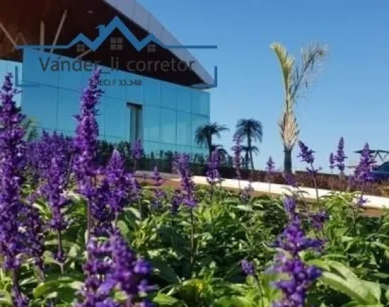 Imagem Terreno à venda no Centro de Cascavel-PR com 748,03 m² de área.