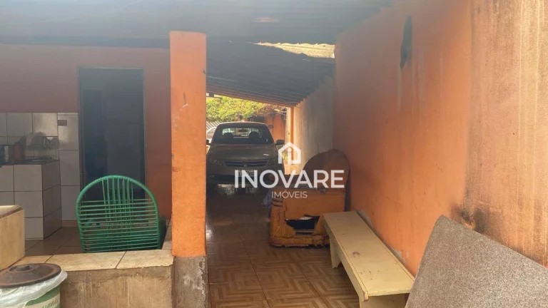 Imagem Casa com 3 dormitórios à venda, 95 m² por R$ 800.000,00 - Setor Santos Dumont - Itumbiara/GO