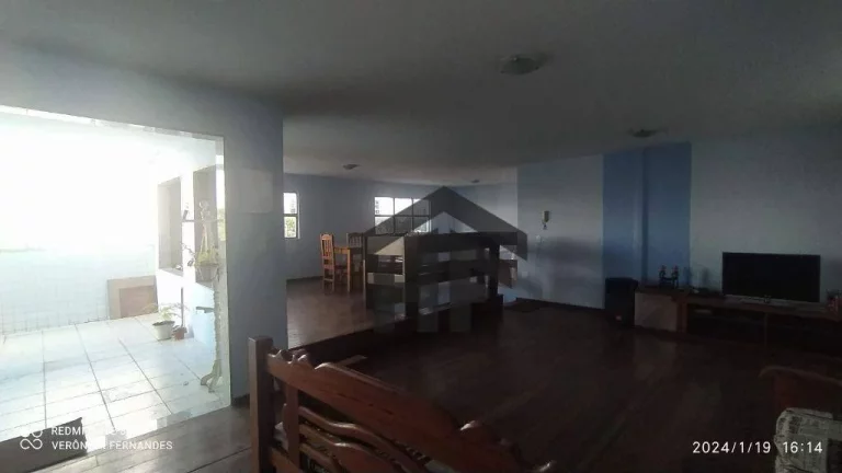 Imagem Apartamento com 5 Quartos à Venda, 220 m² em Espinheiro - Recife