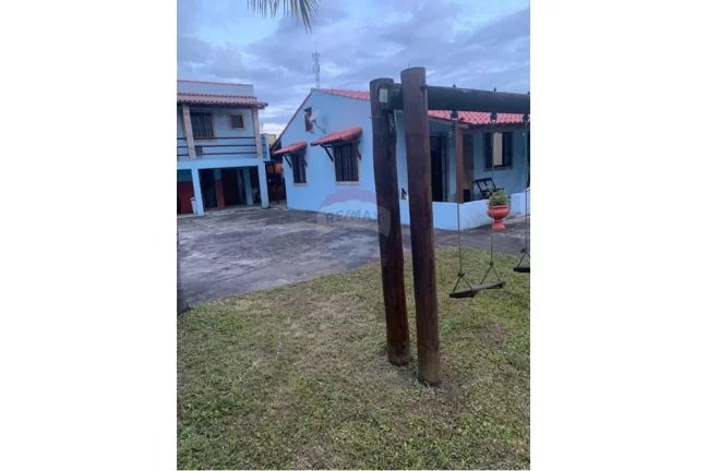 Imagem Ótima casa com 600m2 de terreno, Piscina, três quartos, sendo duas suítes no Jardim Atlântico Oeste, Itaipuaçu, Maricá