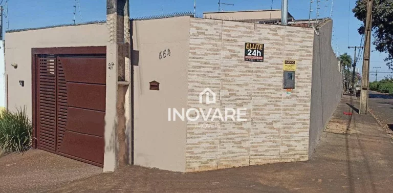 Imagem Casa com 2 dormitórios à venda, 132 m² por R$ 330.000,00 - Setor São João - Itumbiara/GO