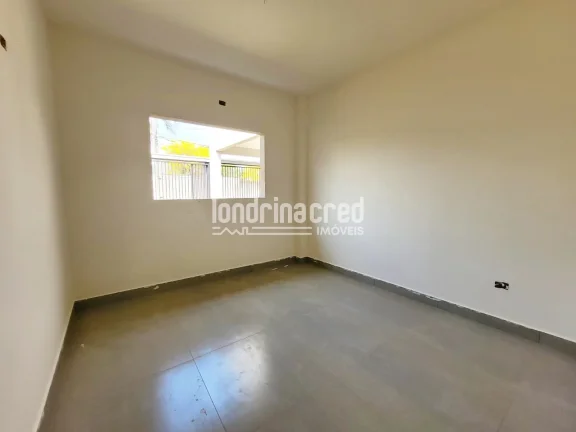 Imagem Casa nova na Zona Leste de Londrina com 98m² de área útil, 3 dormitórios (1 suíte), banheiro social, sala integrada, cozinha e 2 vagas de garagem.
