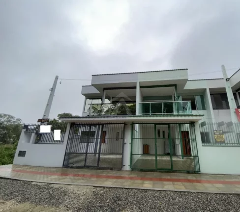 Imagem SOBRADO, 125 M², 2 SUÍTES + 1 QUARTO, BAL. ITAMAR