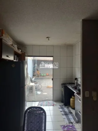 Imagem Casa à venda no Condomínio Moradas, no bairro Recreio dos Bandeirantes, Uberaba - 3 dormitórios, portaria 24 hrs